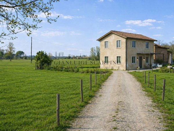 casa indipendente in vendita a Castel San Pietro Terme in zona Magione