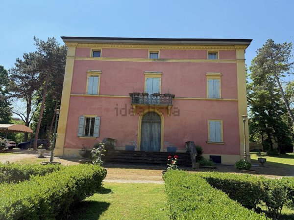 casa indipendente in vendita a Castel San Pietro Terme