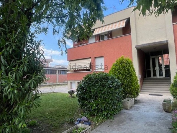 appartamento in vendita a Castel San Pietro Terme in zona Osteria Grande