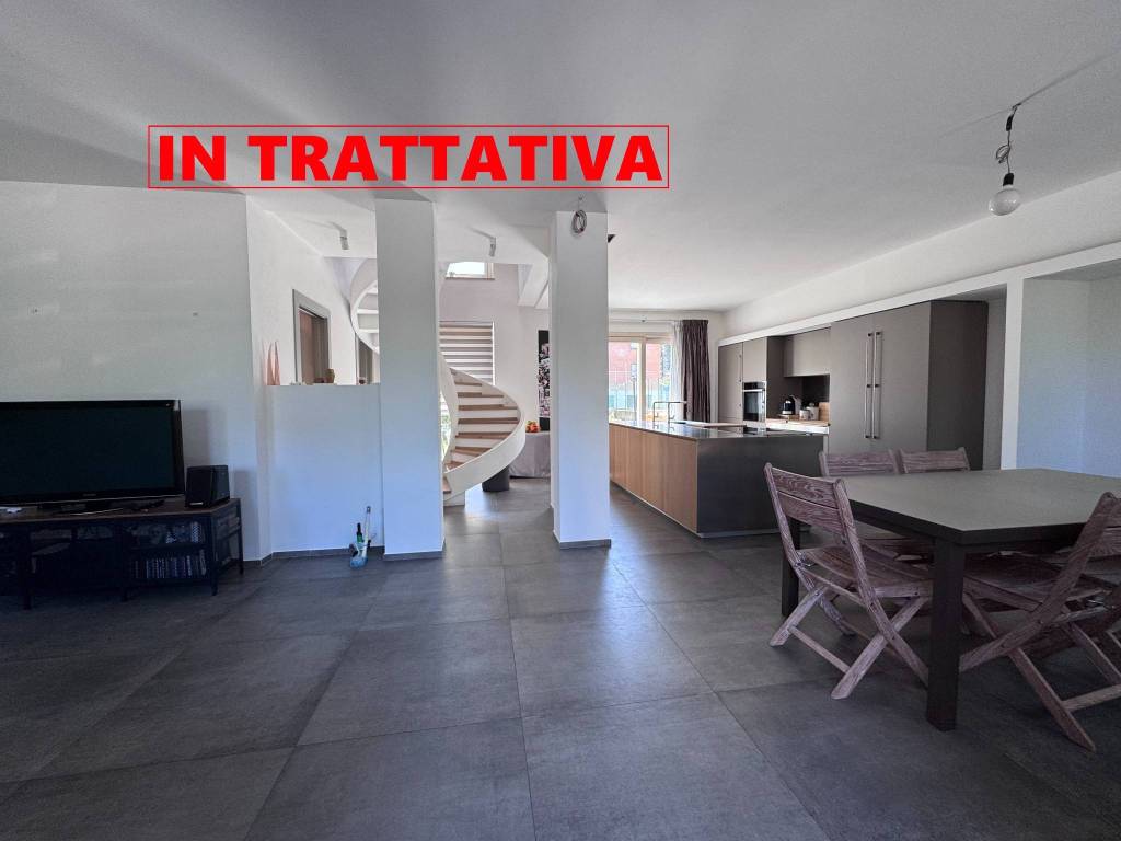 casa indipendente in vendita a Castel San Pietro Terme in zona Osteria Grande