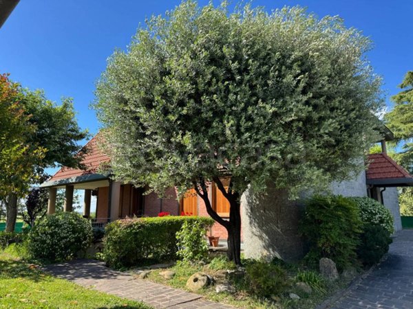 casa indipendente in vendita a Castel San Pietro Terme