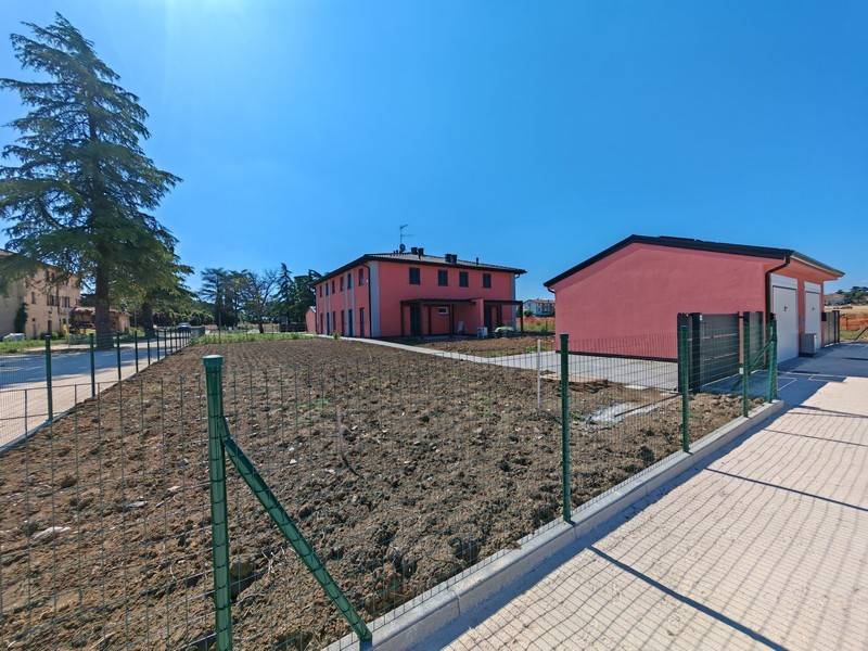 casa indipendente in vendita a Castel San Pietro Terme