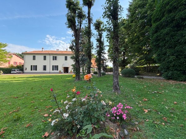 casa indipendente in vendita a Castel San Pietro Terme in zona Gaiana
