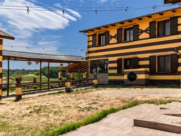 villa in vendita a Castel San Pietro Terme