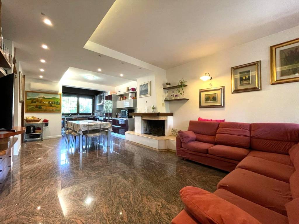 casa indipendente in vendita a Castel San Pietro Terme