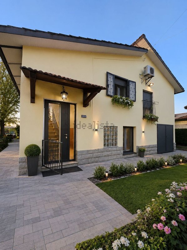 casa indipendente in vendita a Castel San Pietro Terme in zona Gaiana
