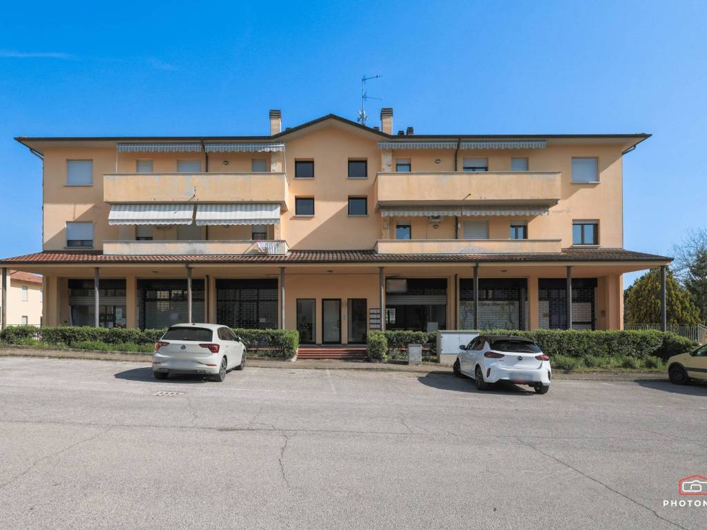 appartamento in vendita a Castel San Pietro Terme in zona Vedriano