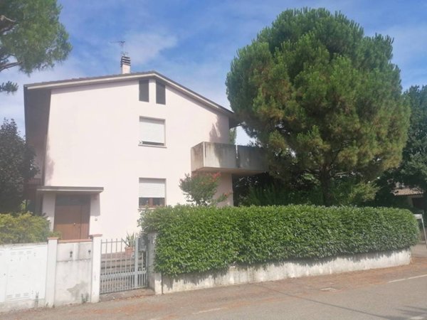 casa indipendente in vendita a Castel San Pietro Terme in zona Varignana