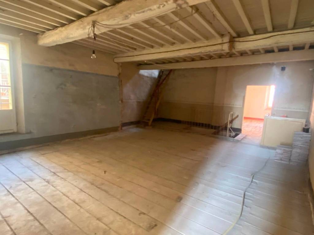 intera palazzina in vendita a Castel San Pietro Terme