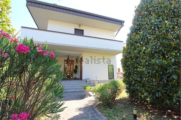 casa indipendente in vendita a Castel San Pietro Terme in zona Osteria Grande