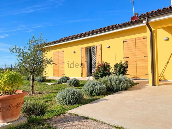 casa indipendente in vendita a Castel San Pietro Terme in zona Gallo Bolognese