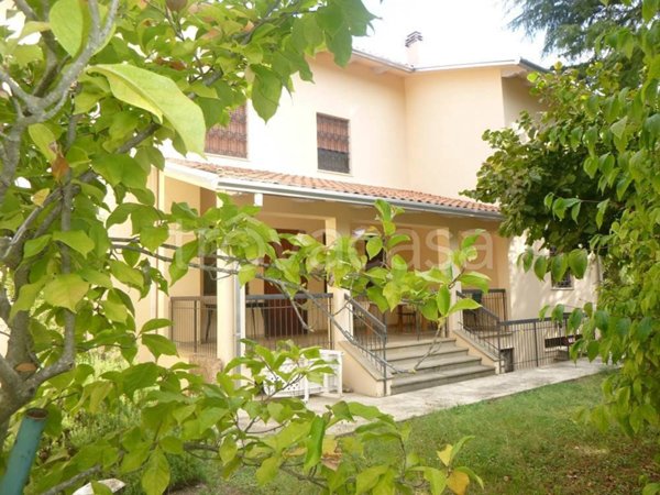 casa indipendente in vendita a Castel San Pietro Terme