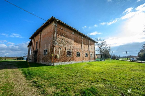 casa indipendente in vendita a Castenaso