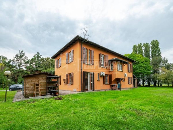 casa indipendente in vendita a Castenaso