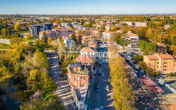 negozio in vendita a Castenaso