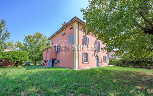 casa indipendente in vendita a Castenaso