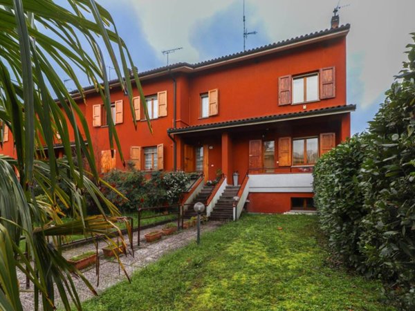 casa indipendente in vendita a Castenaso in zona Fiesso