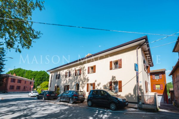 appartamento in vendita a Castenaso in zona Fiesso