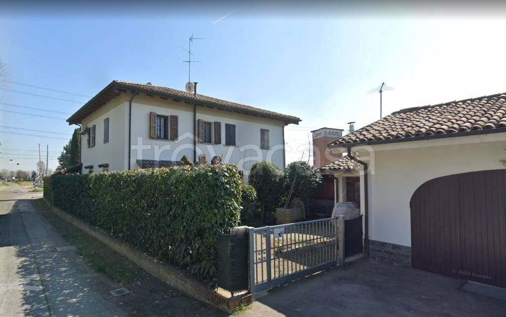 casa indipendente in vendita a Castenaso in zona Fiesso