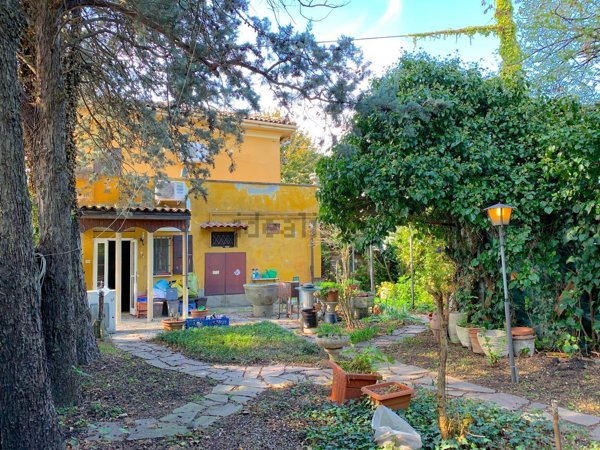 casa indipendente in vendita a Castenaso in zona Villanova