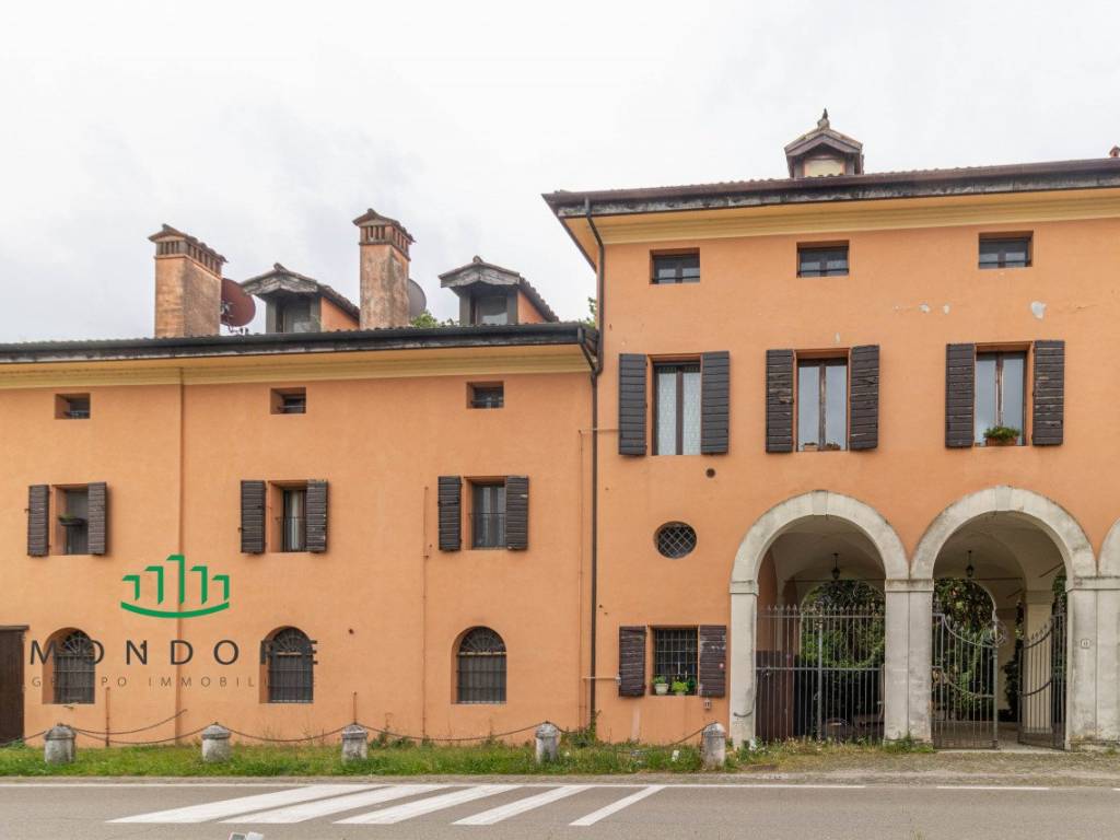 appartamento in vendita a Castenaso in zona Marano