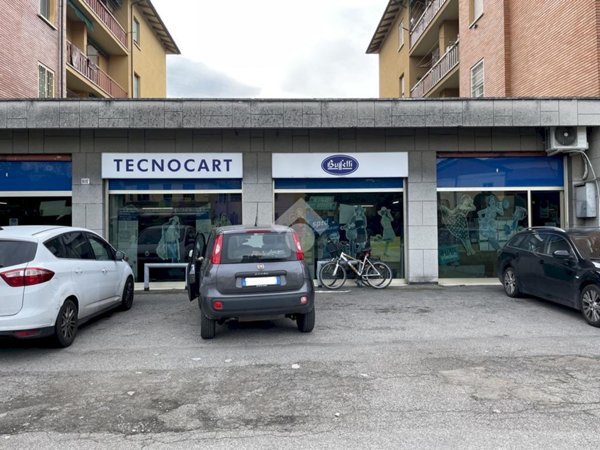 negozio in vendita a Castenaso
