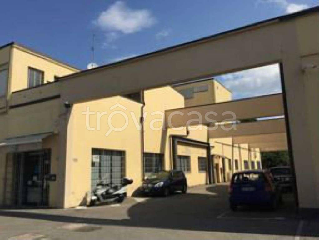 locale commerciale in vendita a Castenaso in zona Villanova