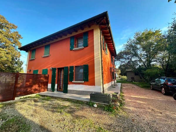 casa indipendente in vendita a Castenaso in zona Marano