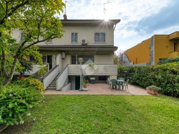 casa indipendente in vendita a Castenaso