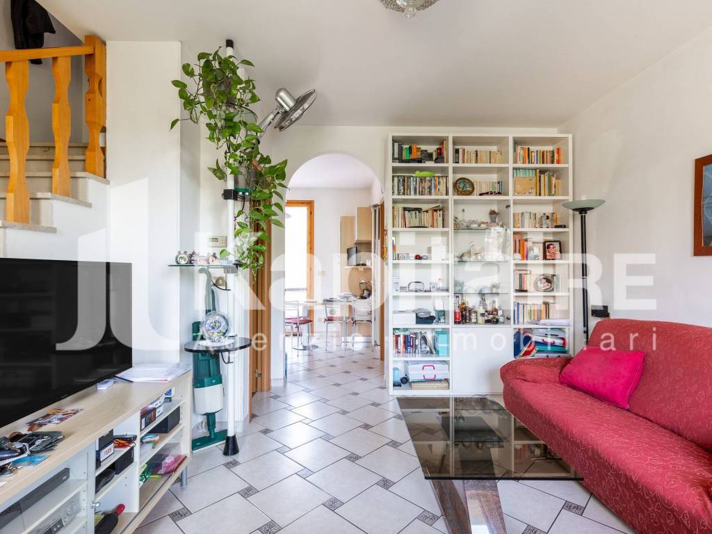 casa indipendente in vendita a Castenaso in zona Fiesso