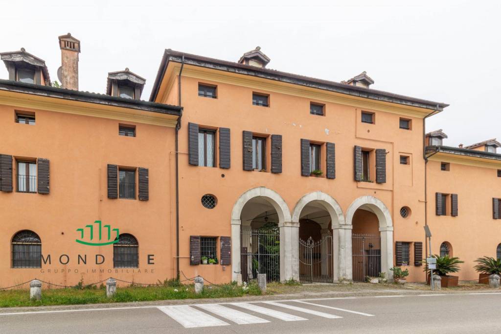 appartamento in vendita a Castenaso in zona Marano