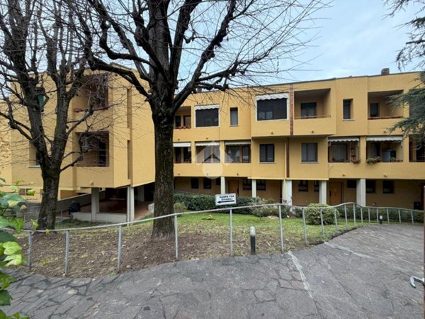 appartamento in vendita a Castenaso in zona Fiesso