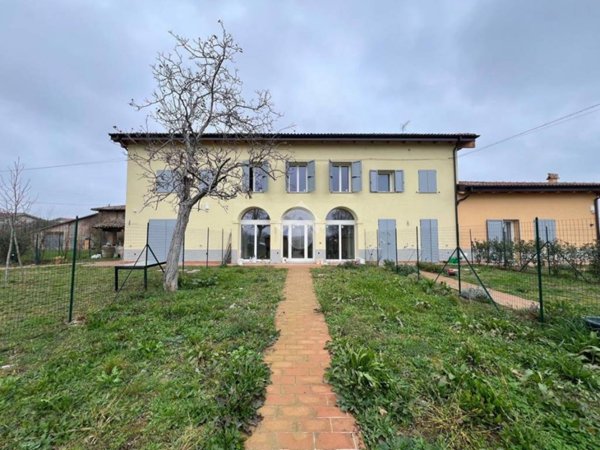 casa indipendente in vendita a Castenaso in zona Marano