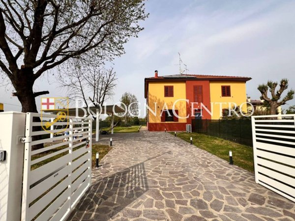 casa indipendente in vendita a Castenaso in zona Marano