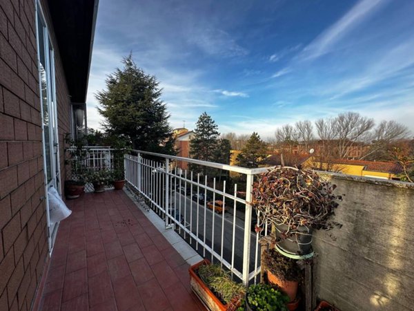 appartamento in vendita a Castenaso in zona Fiesso