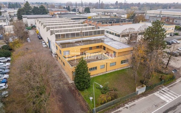 negozio in vendita a Castenaso in zona Villanova