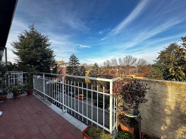 appartamento in vendita a Castenaso in zona Fiesso