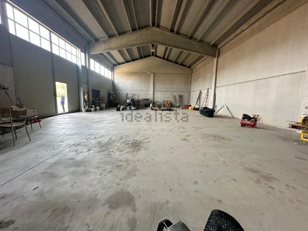 capannone in vendita a Castenaso