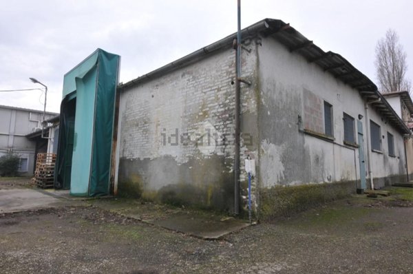 capannone in vendita a Castenaso