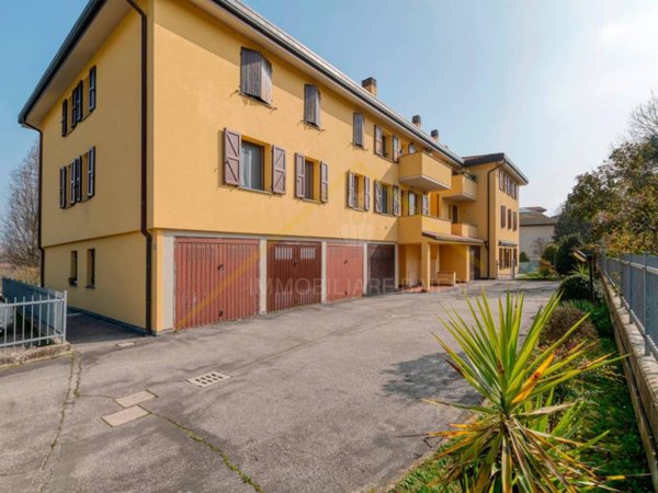 appartamento in vendita a Castenaso in zona Fiesso