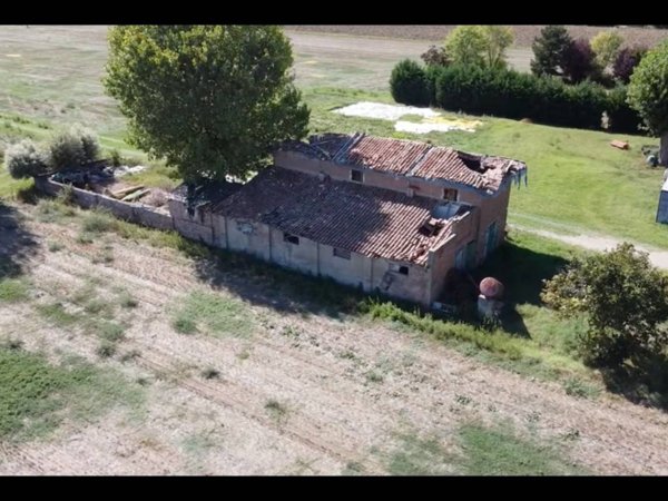 casa indipendente in vendita a Castenaso in zona Fiesso