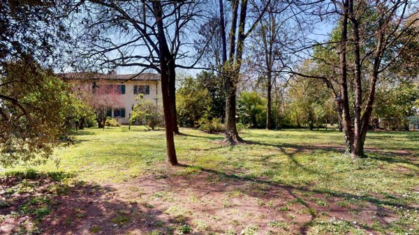 casa indipendente in vendita a Castenaso