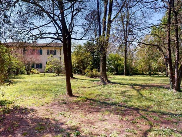 casa indipendente in vendita a Castenaso