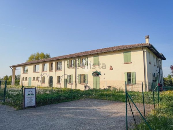 locale commerciale in vendita a Castenaso