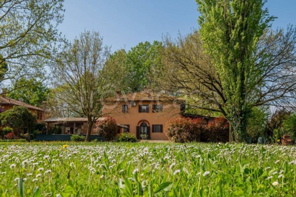 casa indipendente in vendita a Castenaso