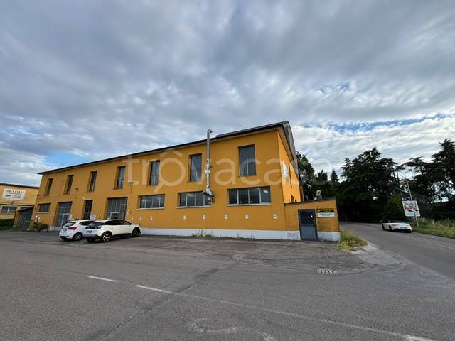 locale commerciale in vendita a Castenaso in zona Villanova