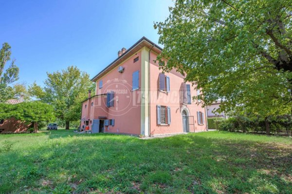 casa indipendente in vendita a Castenaso in zona Marano