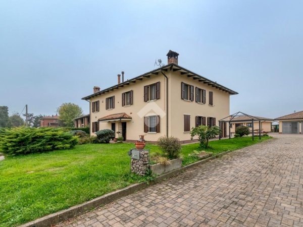 casa indipendente in vendita a Castenaso in zona Marano