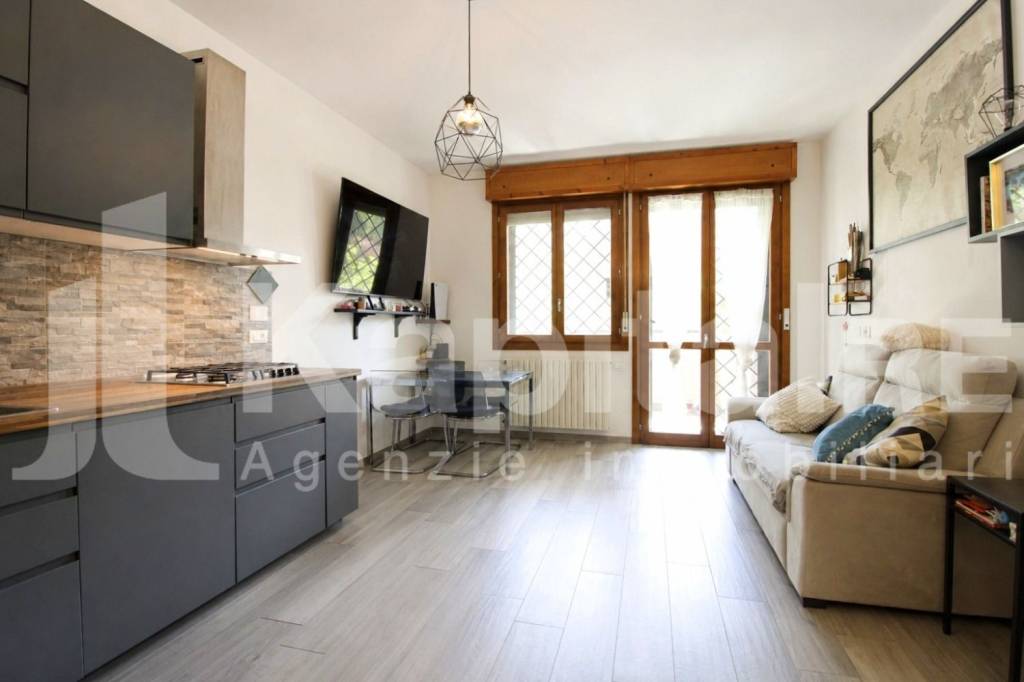 appartamento in vendita a Castenaso in zona Villanova