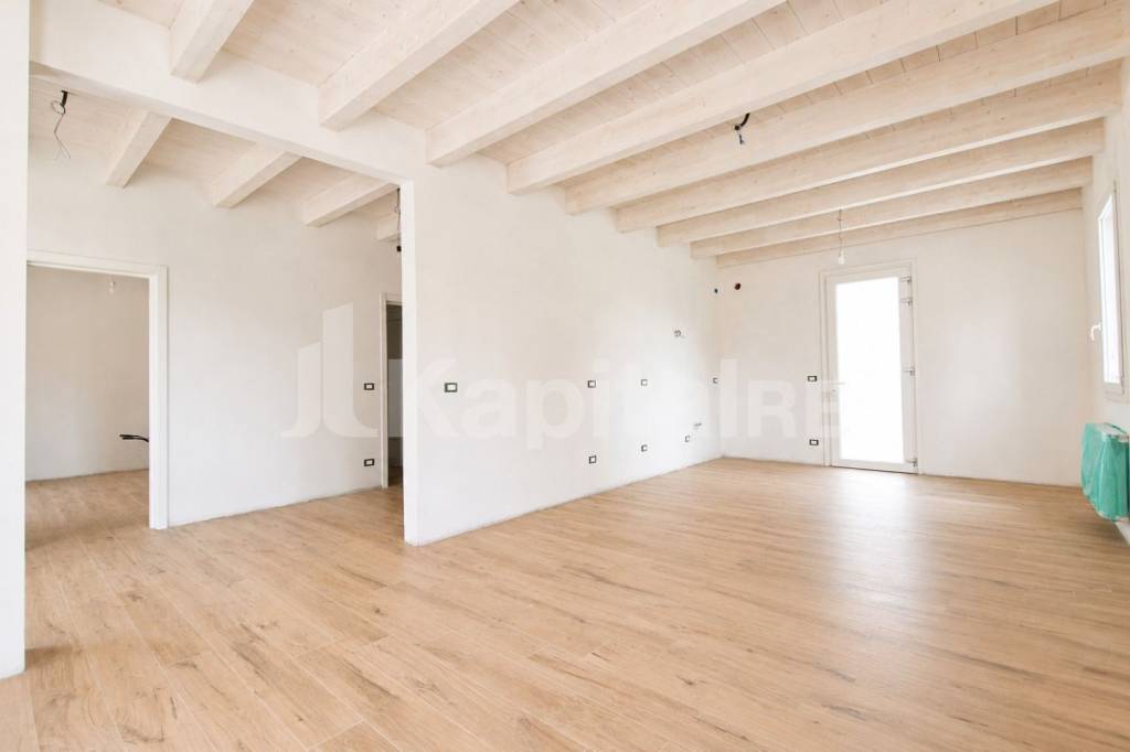 casa indipendente in vendita a Castenaso in zona Veduro